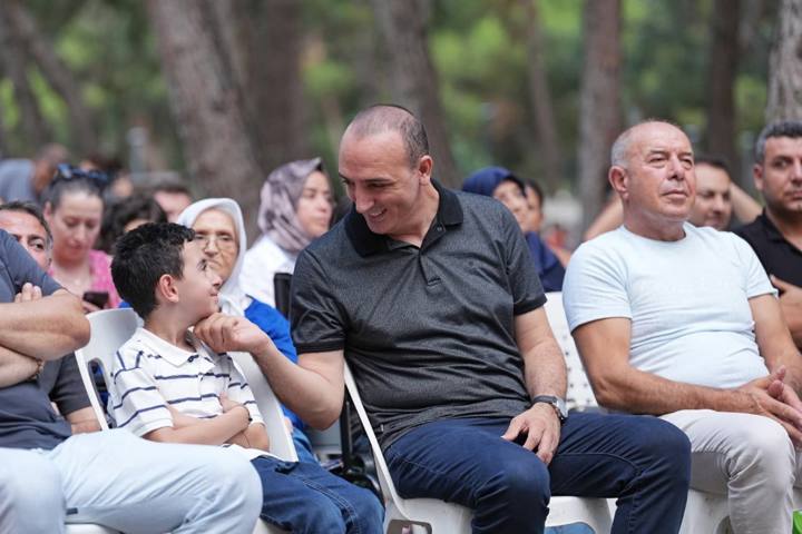 Babalar Günü coşkusu Konyaaltı'nda yaşandı