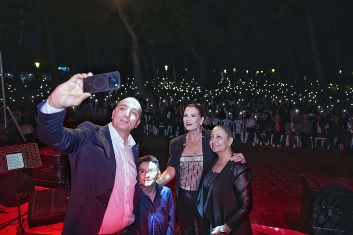 Konyaaltı Caz Festivali'nde ilk gün heyecanı yaşandı